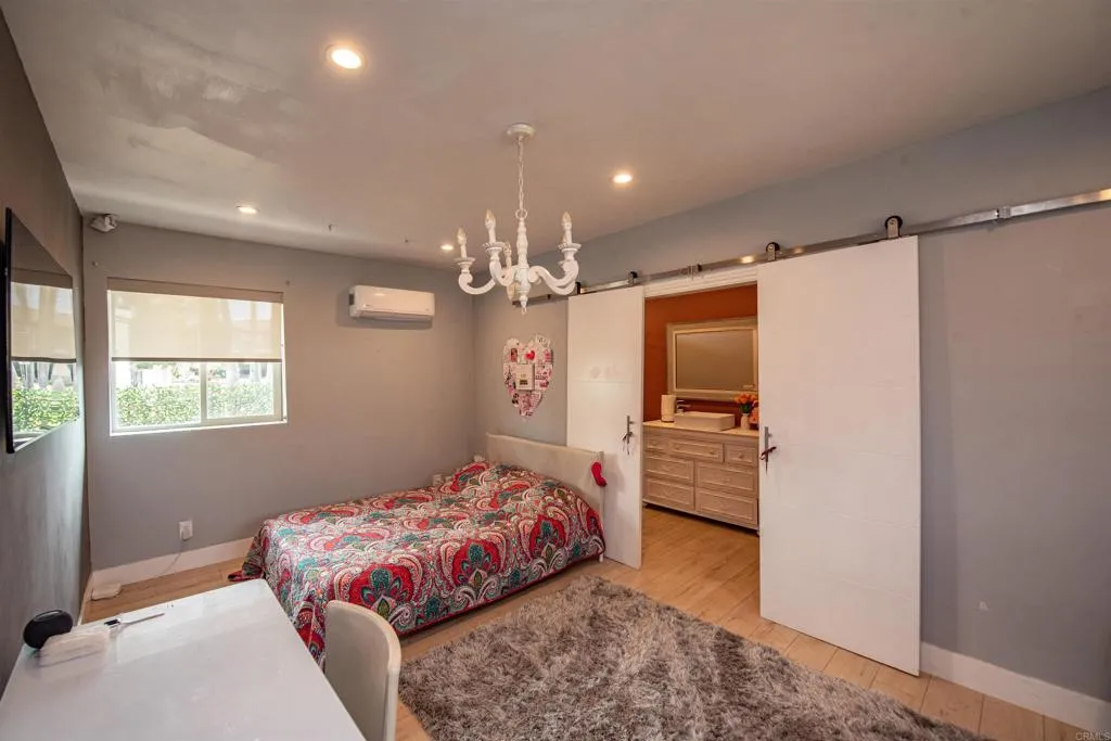 https://cdn.realtyfeed.com/cdn/127/306745695/64df4f4bfde2179e0d52b0d066dd8376.webp