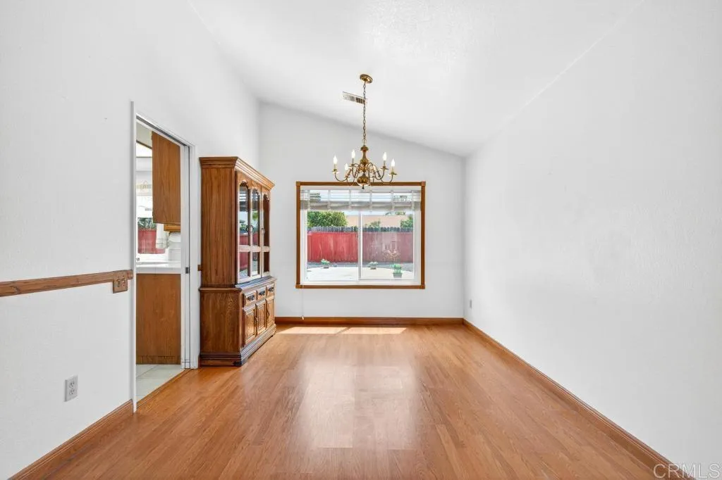 https://cdn.realtyfeed.com/cdn/127/306745698/2338c3954a1fb8af5e0744b93d7dcce4.webp