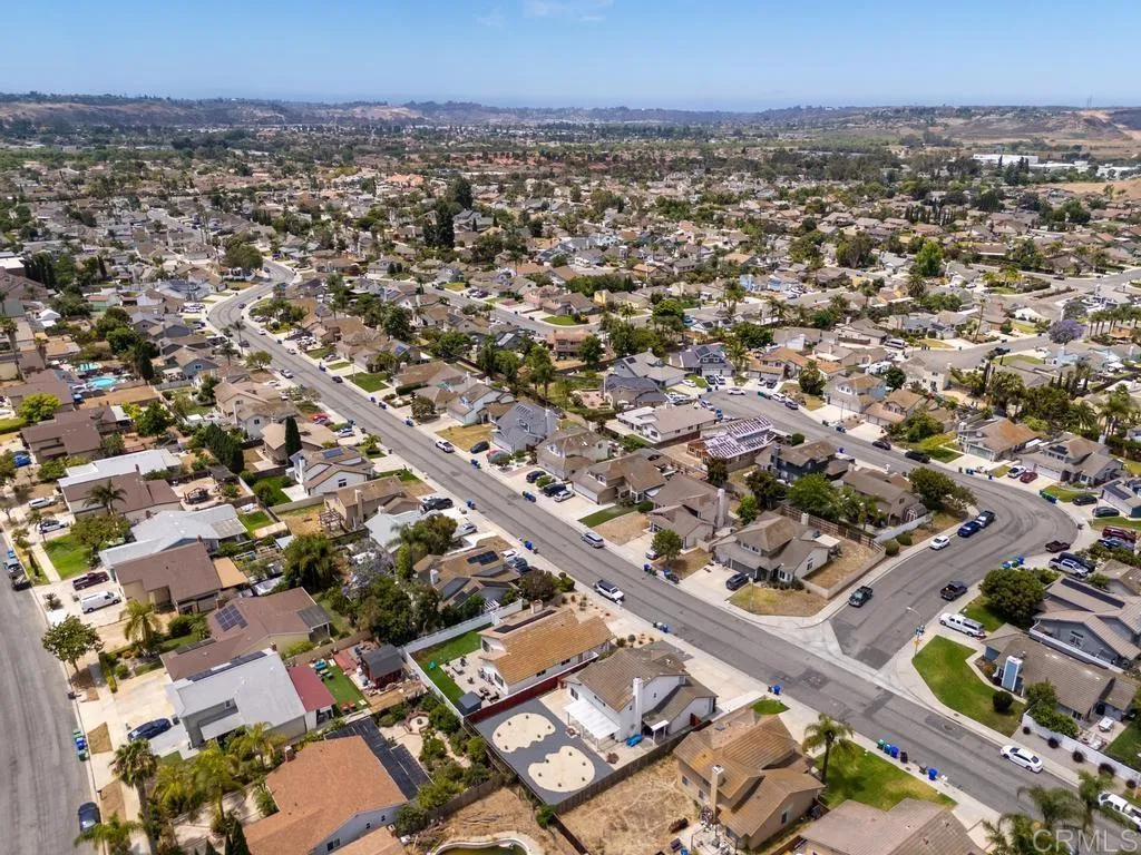 https://cdn.realtyfeed.com/cdn/127/306745698/804d34df89fdac6526230a80e2ab077e.webp