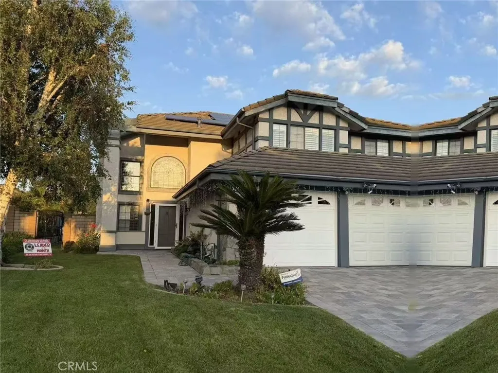 5468 Via De Mansion