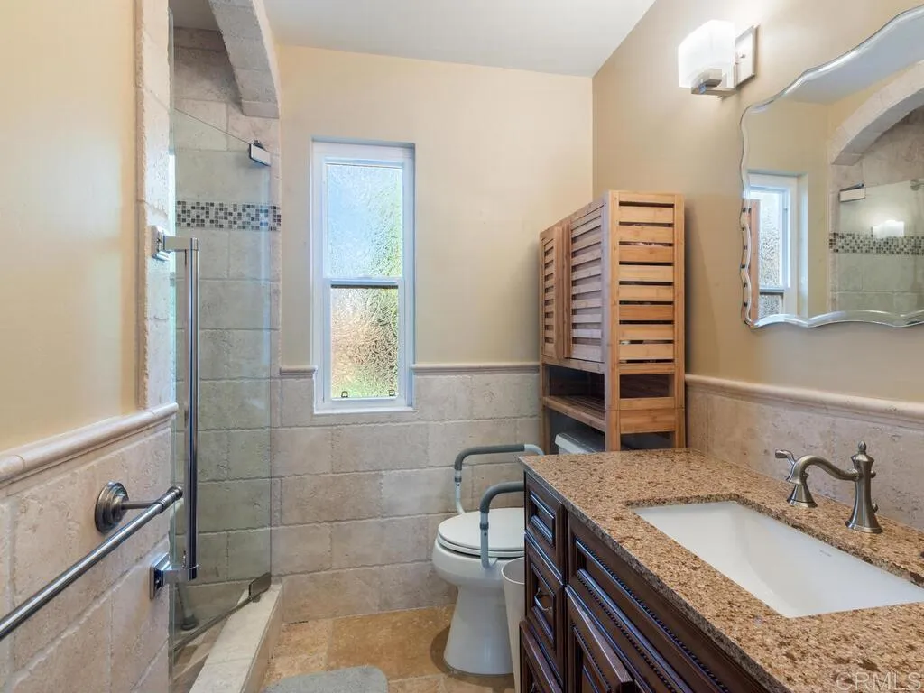 https://cdn.realtyfeed.com/cdn/127/306745740/204f66db275d225fb294fa8ae01c72fb.webp