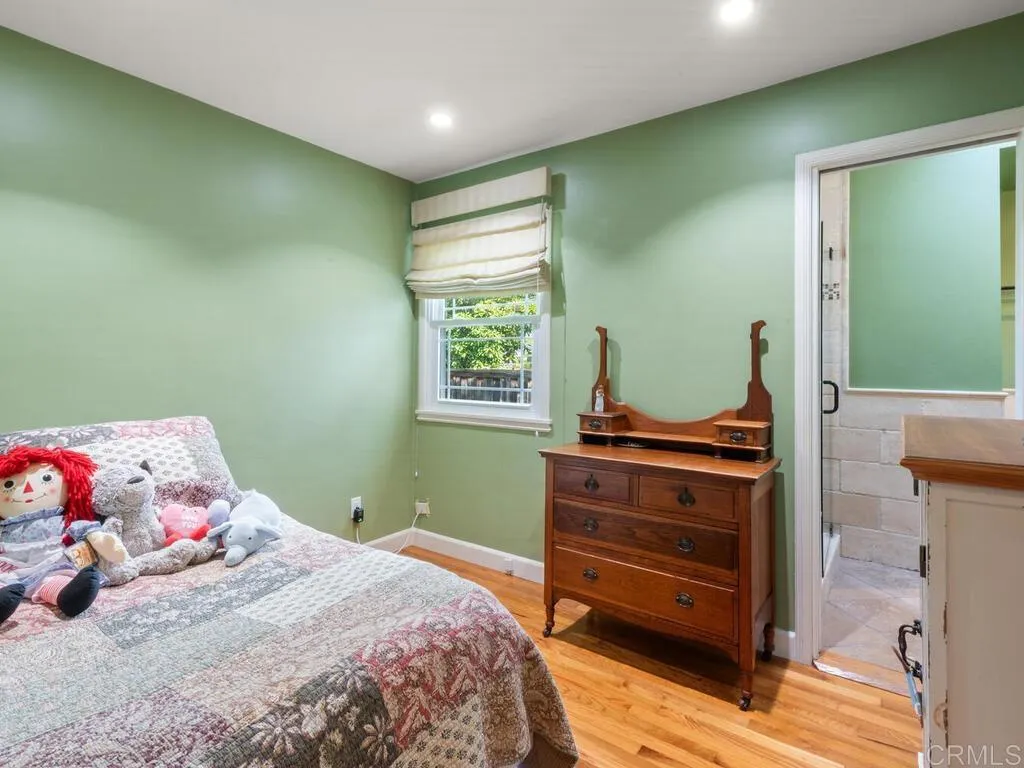 https://cdn.realtyfeed.com/cdn/127/306745740/f25bcbdb707bef27e6f61c3ea00677b5.webp