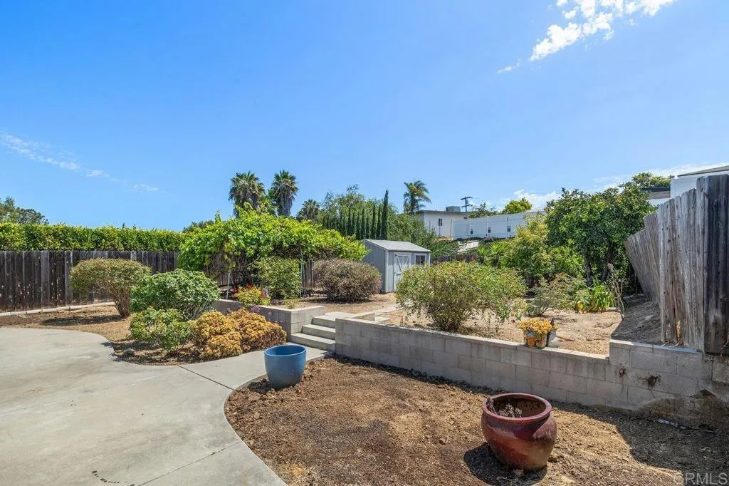 https://cdn.realtyfeed.com/cdn/127/306745742/6a5f9c89185b64c49bd2957381001632.webp
