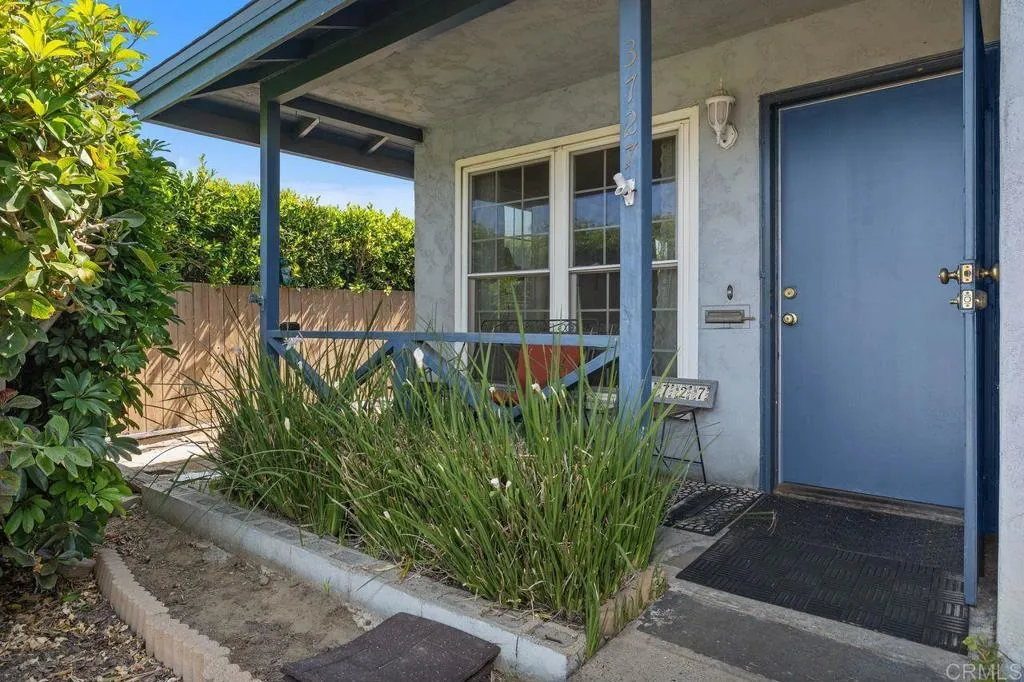 https://cdn.realtyfeed.com/cdn/127/306745742/7a8df8612a13c20026bd9eb88b52d482.webp