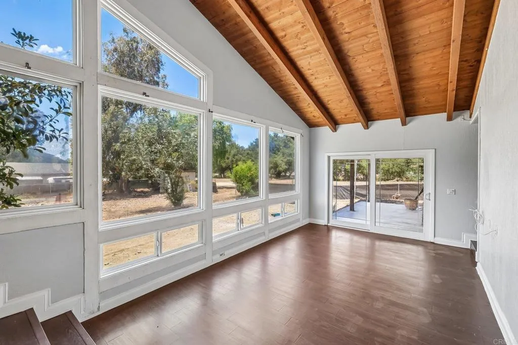 https://cdn.realtyfeed.com/cdn/127/306745745/06c03a5b94eff12de2ab9bd18dcb9f26.webp