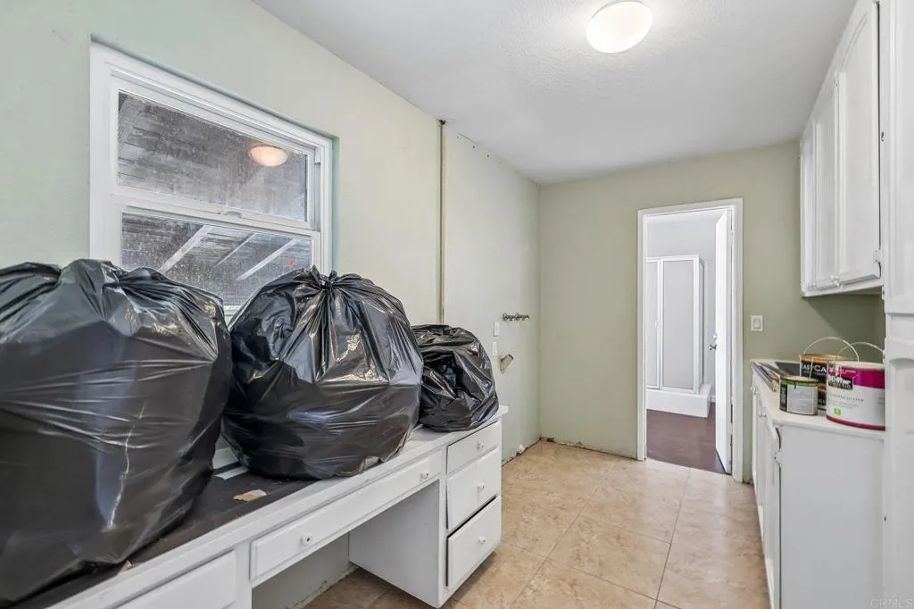 https://cdn.realtyfeed.com/cdn/127/306745745/1a454f377aece62c8e5f22cbcd0846bc.webp
