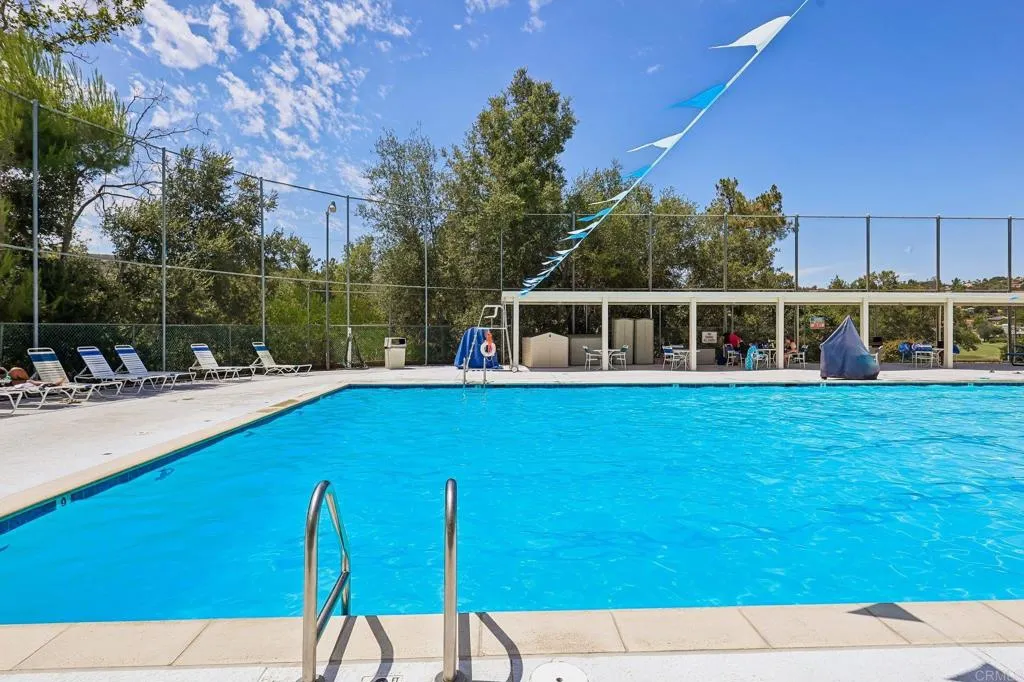 https://cdn.realtyfeed.com/cdn/127/306745745/550a42be0e3184b54019f2941a54c742.webp