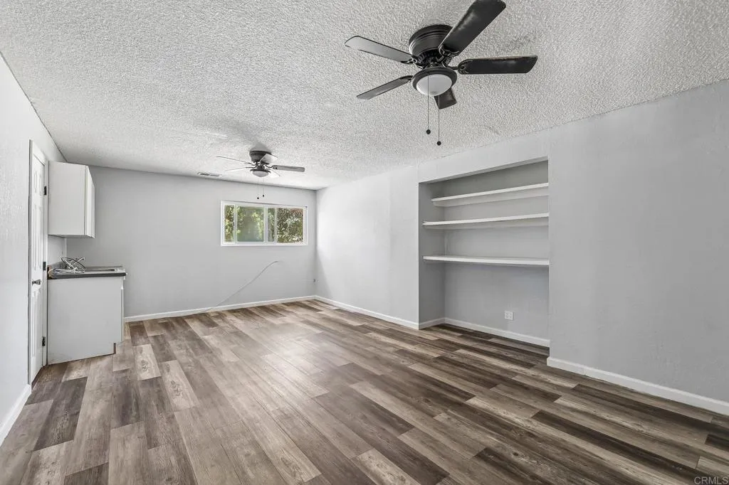 https://cdn.realtyfeed.com/cdn/127/306745745/6f0ad12674f6821ef3db3891bdb6abc4.webp