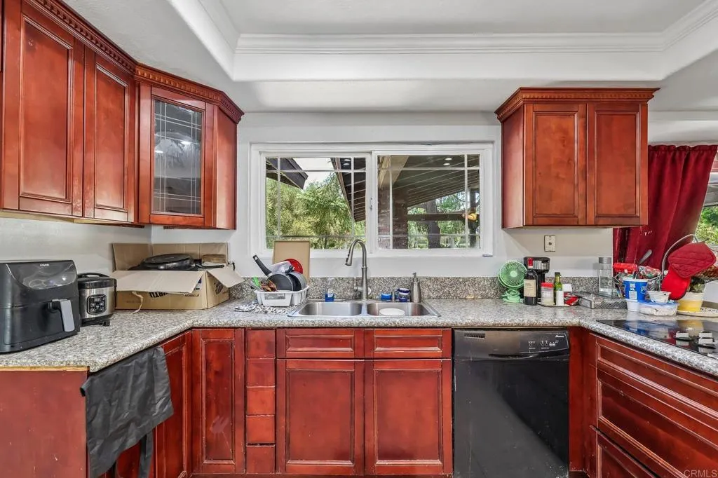 https://cdn.realtyfeed.com/cdn/127/306745745/e91b68292ff16c84ae61388e59aa3639.webp