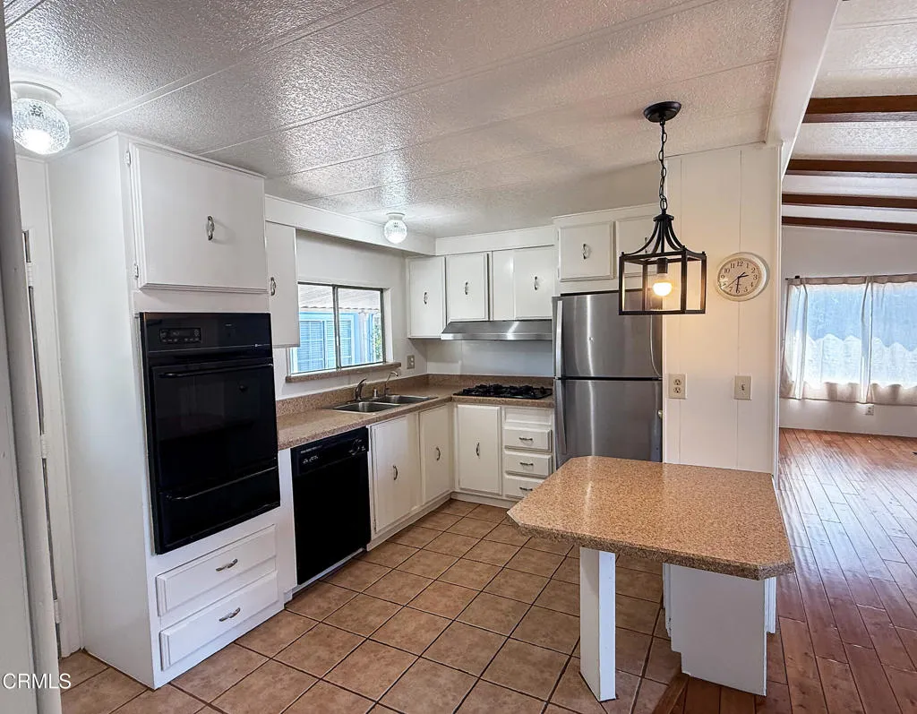7465 Hollister Avenue Unit 130, Goleta, CA 93117 - Photo 5 of 16, Goleta, CA