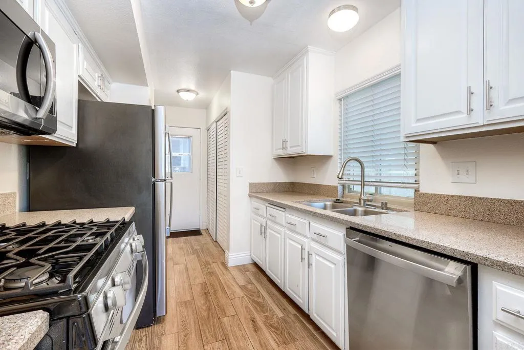 Photo #10: PTP2604632 Listing: Photo #10