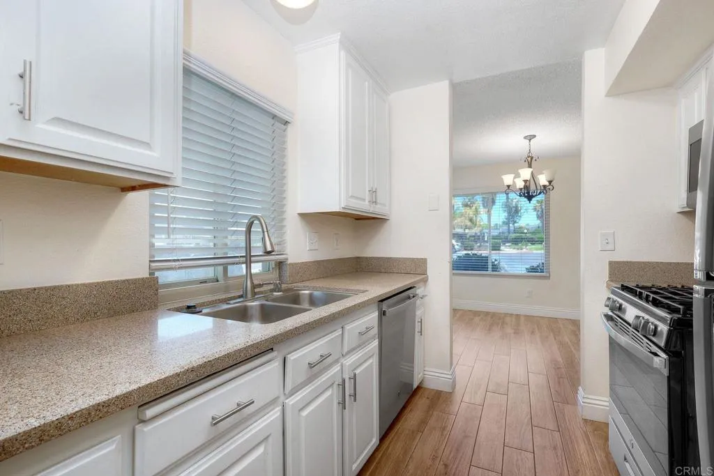 Photo #12: PTP2604632 Listing: Photo #12