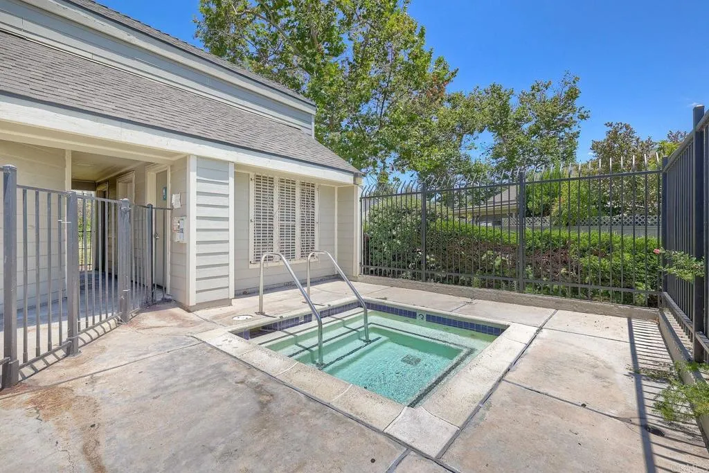 Photo #32: PTP2604632 Listing: Photo #32