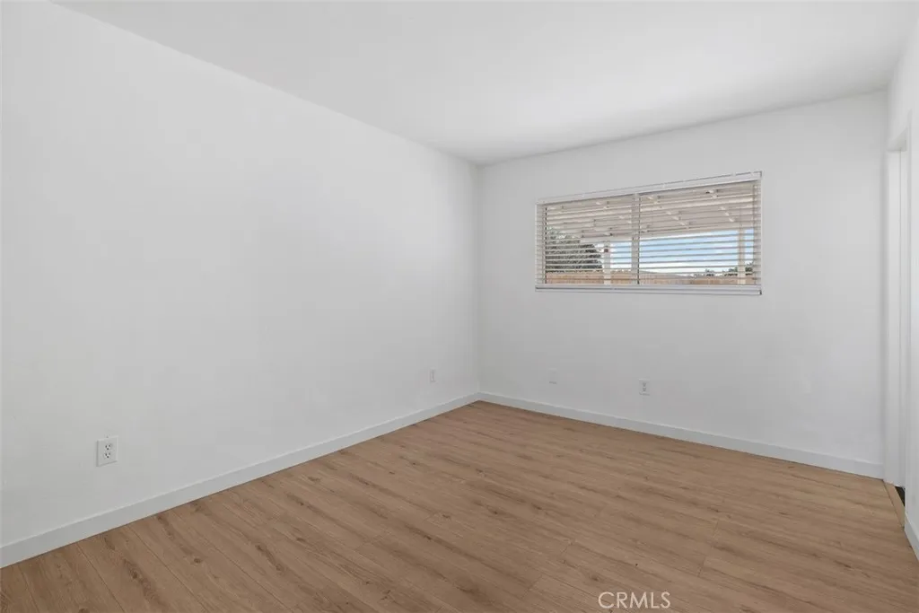 https://cdn.realtyfeed.com/cdn/127/306745941/b9c16df1b98d31b93294e6da3c026972.webp