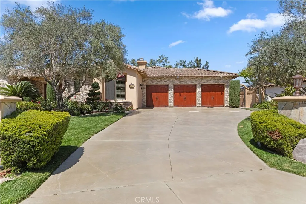 https://cdn.realtyfeed.com/cdn/127/306745987/12fb969b8d1093609c3a22b6fa940751.webp