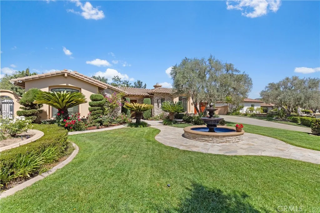 https://cdn.realtyfeed.com/cdn/127/306745987/6b0de27666432989917e8e6e4f15edd2.webp