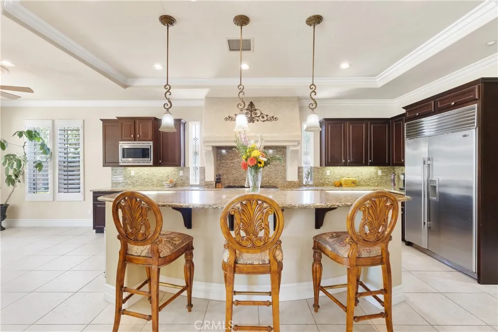 https://cdn.realtyfeed.com/cdn/127/306745987/d32913764a3e2effa616963975ebd41d.webp