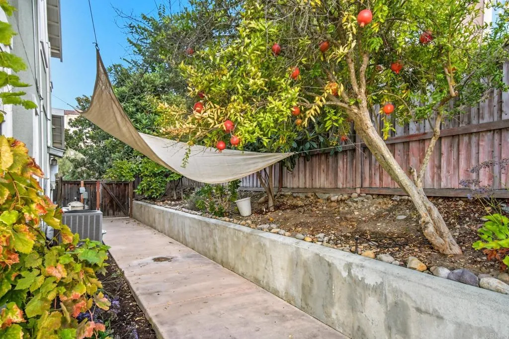 https://cdn.realtyfeed.com/cdn/127/306745988/7ba27b72038d574eb64e6a2a598c77b0.webp