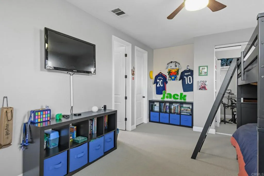 https://cdn.realtyfeed.com/cdn/127/306745988/f17121fdde292649648b601f2d440dd2.webp