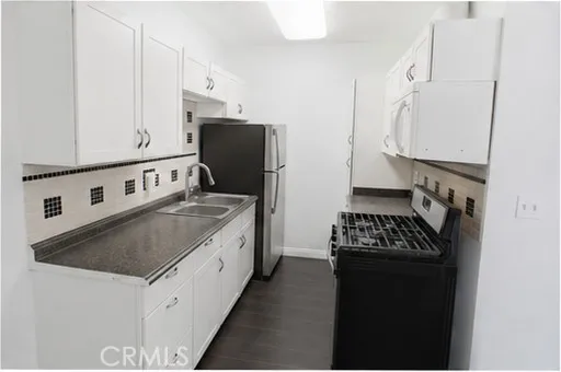 8641 Glenoaks Boulevard Unit 225, Sun Valley, CA 91352 - Photo 4 of 10, Sun Valley, CA