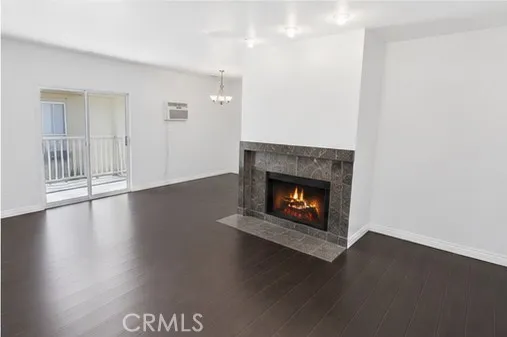 8641 Glenoaks Boulevard Unit 225, Sun Valley, CA 91352 - Photo 3 of 10, Sun Valley, CA