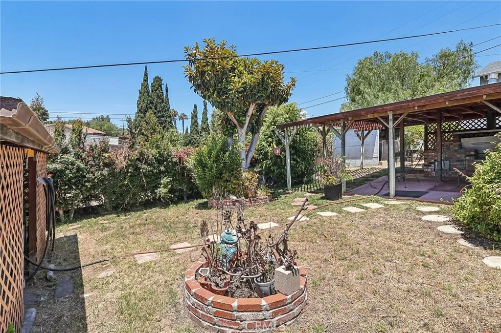 https://cdn.realtyfeed.com/cdn/127/306746241/5cb87de88bcf41525195f0c1b894e8fa.webp