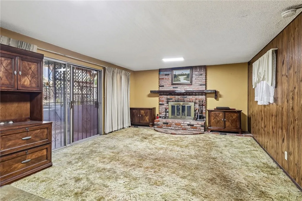 https://cdn.realtyfeed.com/cdn/127/306746241/a674341ed39398aa4c57e1157b32544f.webp
