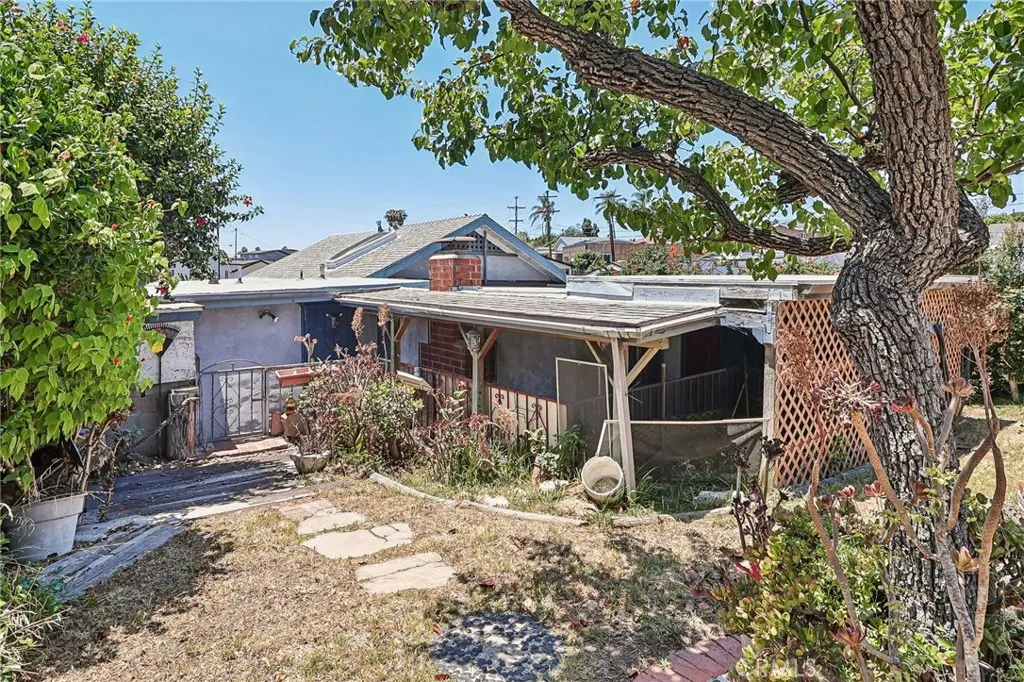 https://cdn.realtyfeed.com/cdn/127/306746241/b606772c4c6c6697d4aaaaf4d2ae72a6.webp
