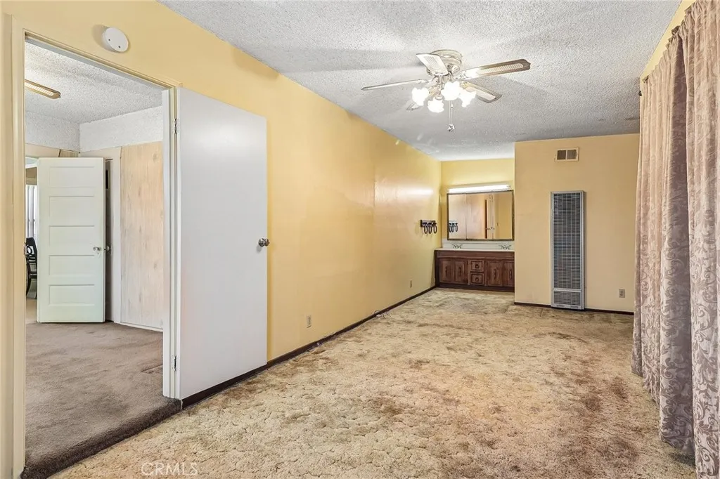 https://cdn.realtyfeed.com/cdn/127/306746241/c1fe9278453af44b6a068a39e7b2ac80.webp
