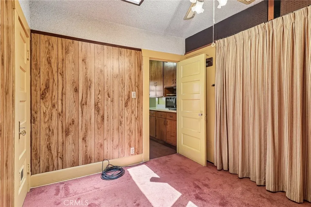 https://cdn.realtyfeed.com/cdn/127/306746241/e6b94fe0bca35299d73a47ce704a9ec9.webp