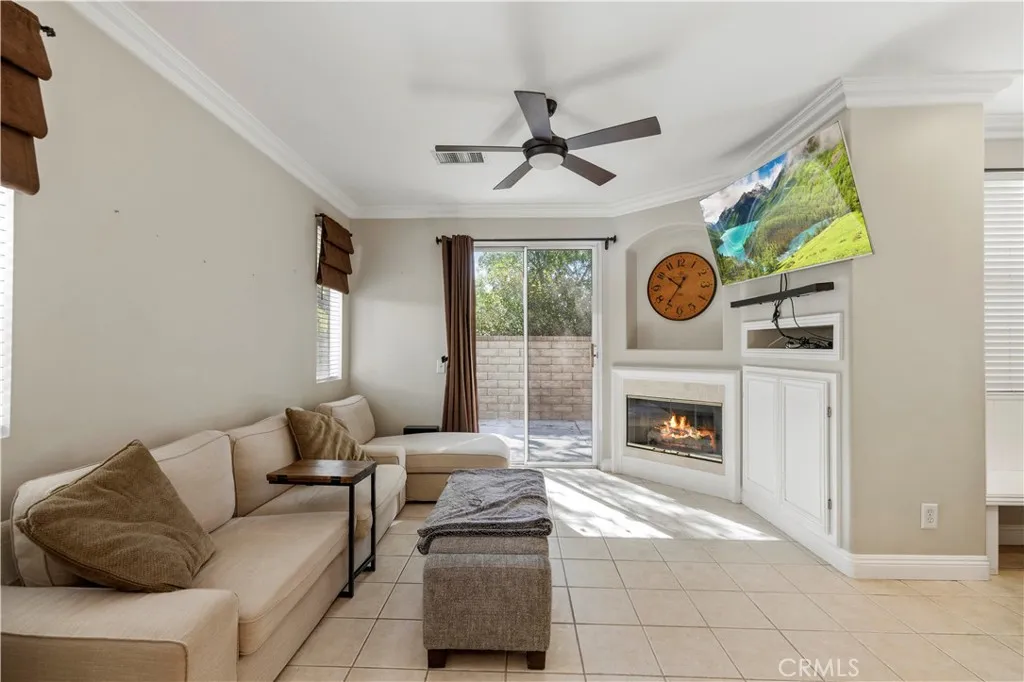 28469 Meadowlark Court, Valencia, CA 91354 - Photo 5 of 28, Valencia, CA