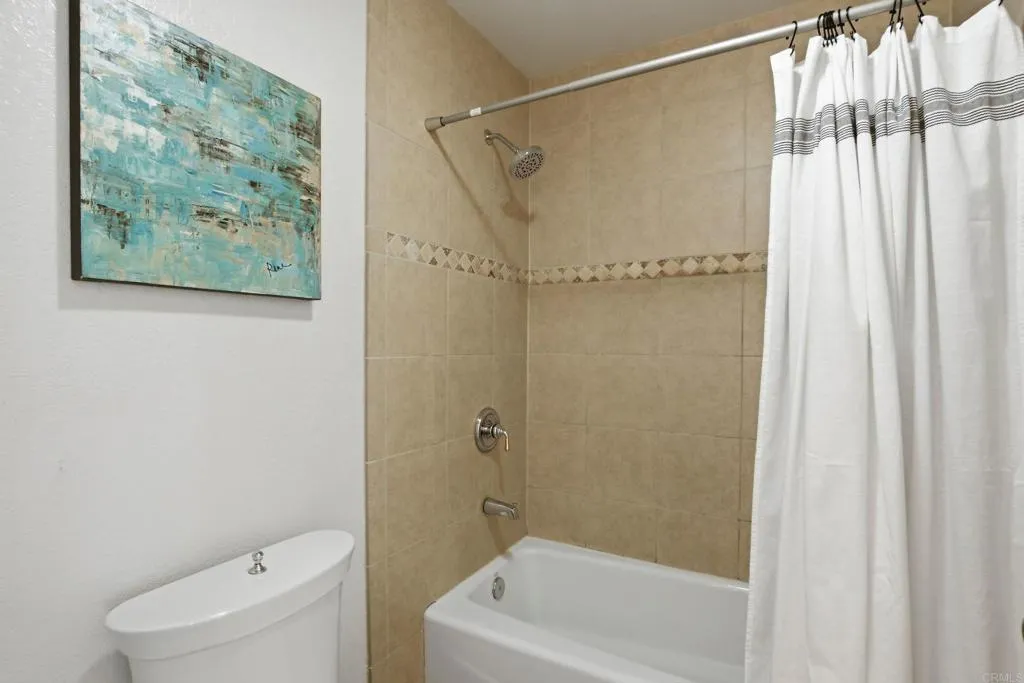 https://cdn.realtyfeed.com/cdn/127/306746349/1576800bc4e4a3d122cdcab7f3981e11.webp