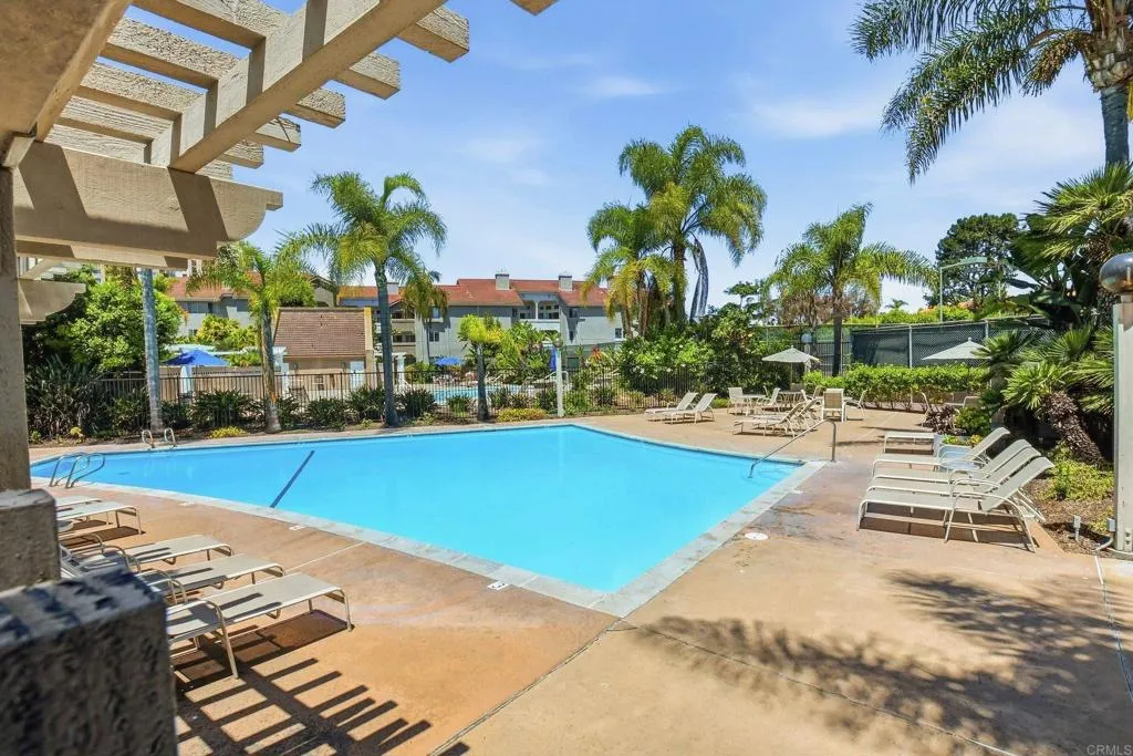 https://cdn.realtyfeed.com/cdn/127/306746349/2cf923944bbf5ad0e78c45a54223da81.webp