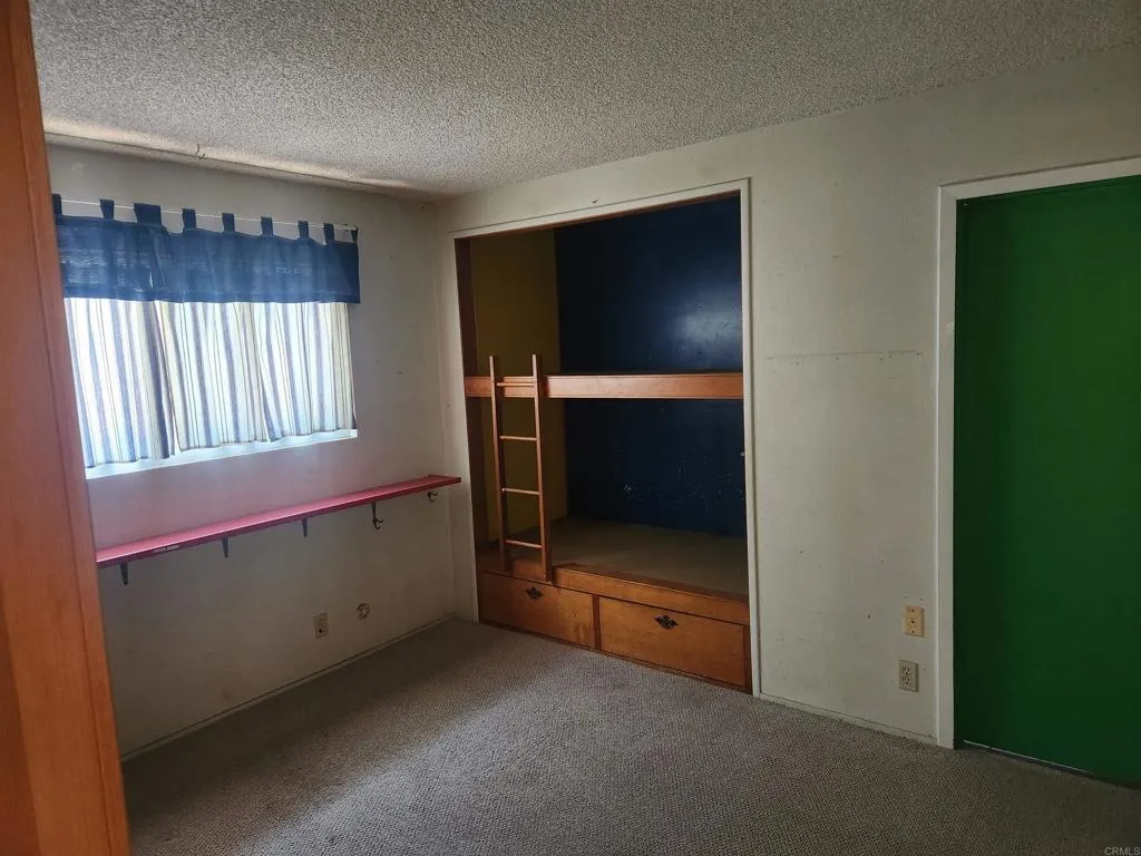 https://cdn.realtyfeed.com/cdn/127/306746350/34b71e5f91b434861ff86884cb4f8c60.webp