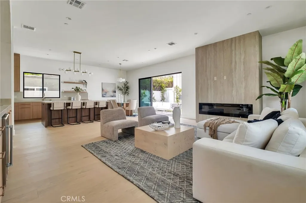 2307 Huntington Ln Unit A, Redondo Beach, CA 90278 - Photo 2 of 46, Redondo Beach, CA