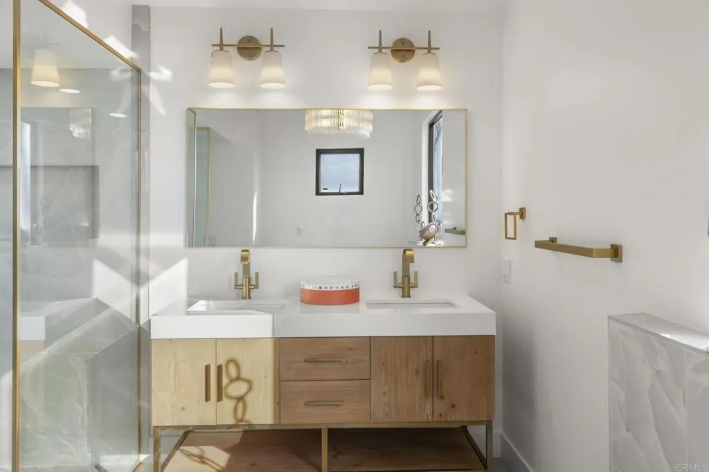 https://cdn.realtyfeed.com/cdn/127/306746424/05d2bc91980651df9d8e2a9830e9290d.webp