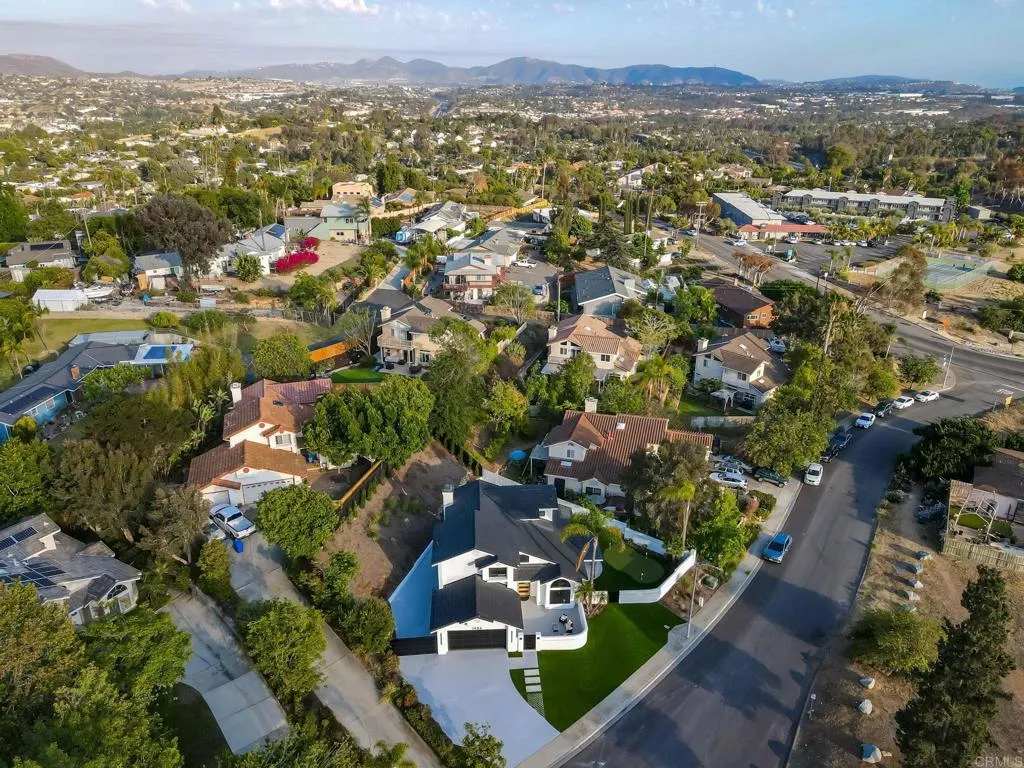 https://cdn.realtyfeed.com/cdn/127/306746424/79877d492bcdfdd85a3ef1292063eae4.webp