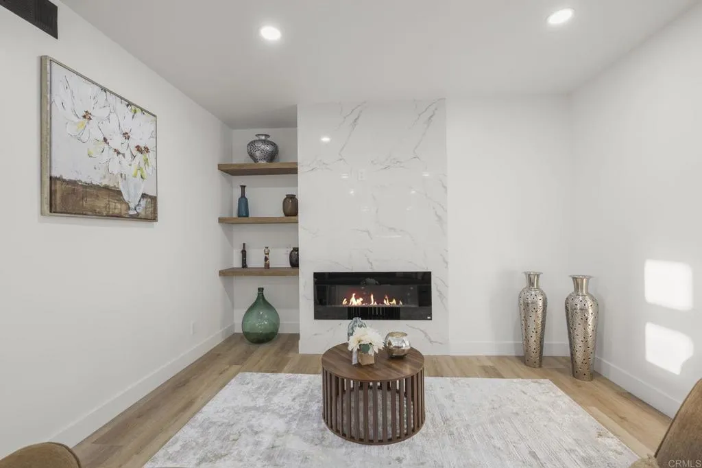 https://cdn.realtyfeed.com/cdn/127/306746424/7e3476cc200e10824632eb2ecb17eeda.webp