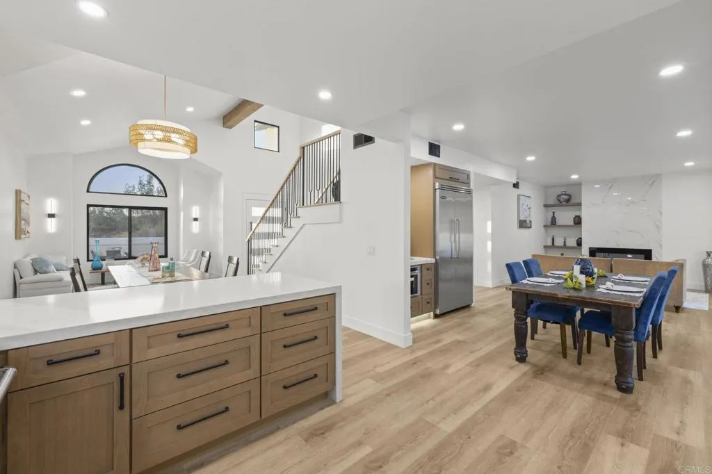 https://cdn.realtyfeed.com/cdn/127/306746424/8d878017685259d0fcff3b90533d0030.webp