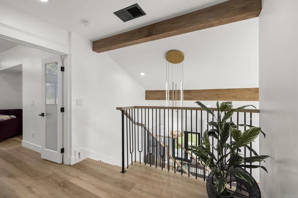 https://cdn.realtyfeed.com/cdn/127/306746424/93a58e3da2c1d45d5f1f0ec5e07268e7.webp