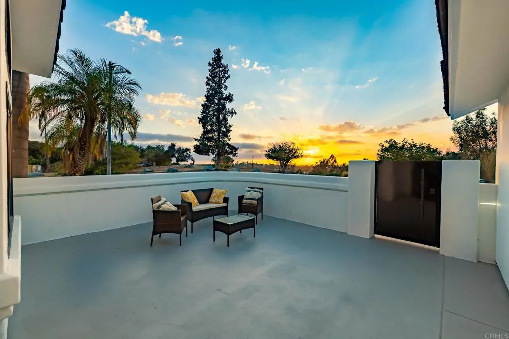 https://cdn.realtyfeed.com/cdn/127/306746424/9f93be031c9bd4382e62e85c2d53ba55.webp