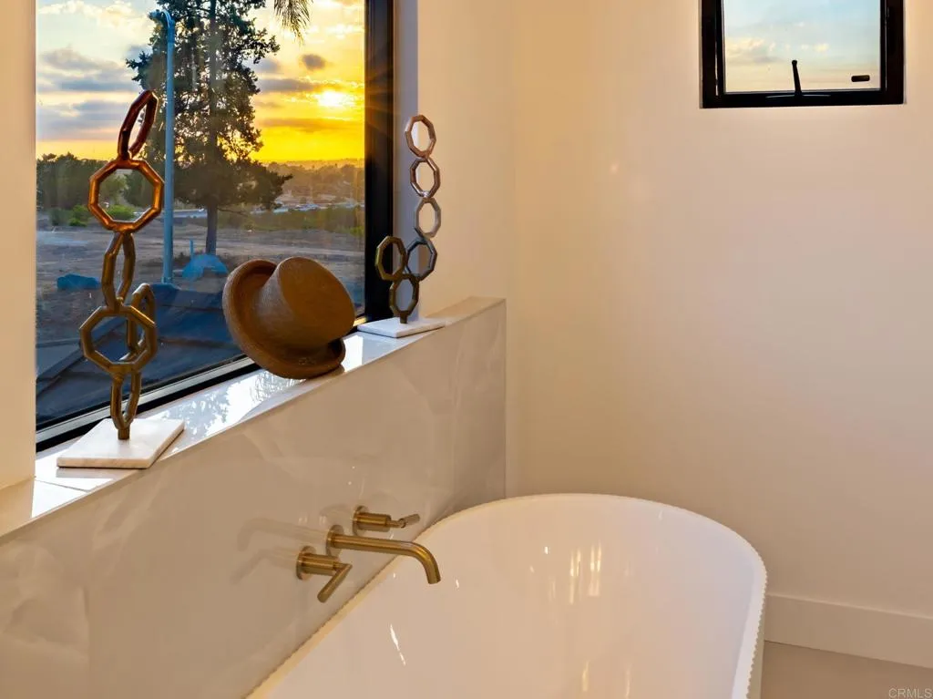 https://cdn.realtyfeed.com/cdn/127/306746424/b7436dd2ee7582db326030aa344a02b9.webp
