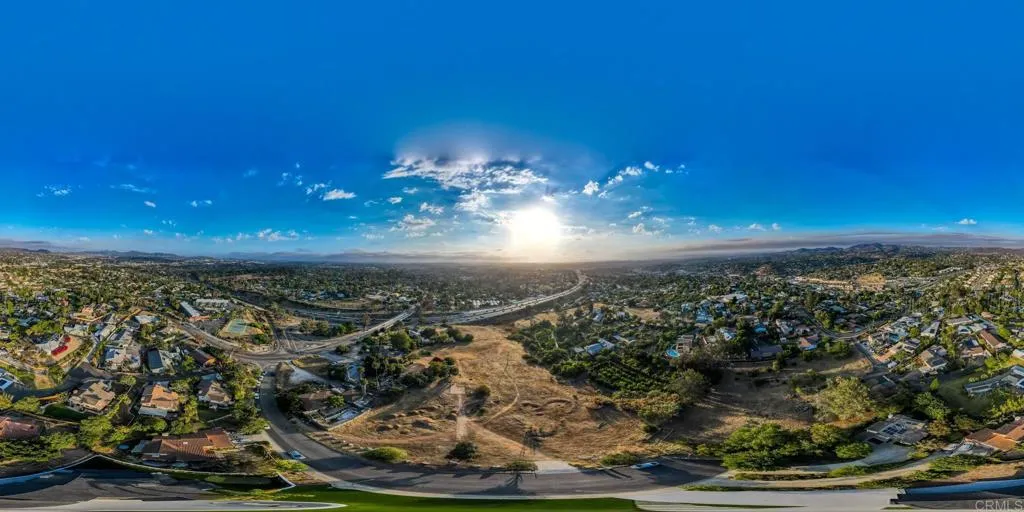 https://cdn.realtyfeed.com/cdn/127/306746424/c58353cff4ac1c1393f980eaecddd851.webp