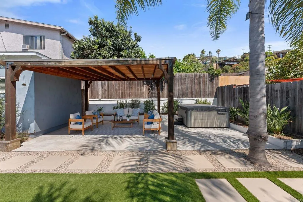https://cdn.realtyfeed.com/cdn/127/306746430/072868708c87f08c55d12e57742db1da.webp