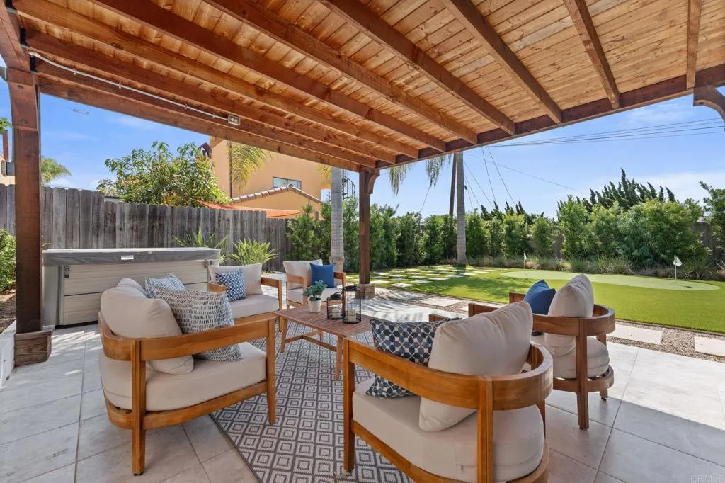 https://cdn.realtyfeed.com/cdn/127/306746430/187cc6987946f6722d4d8031ca5be2f2.webp