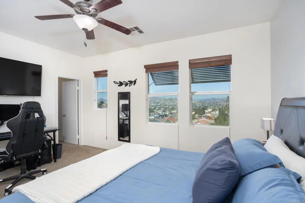 https://cdn.realtyfeed.com/cdn/127/306746431/2e04b92167c8760612ca6d7265494458.webp