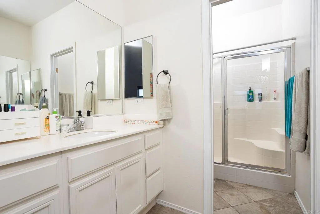 https://cdn.realtyfeed.com/cdn/127/306746431/505a9dca324dcec7e6b3ebc9f3ec8262.webp