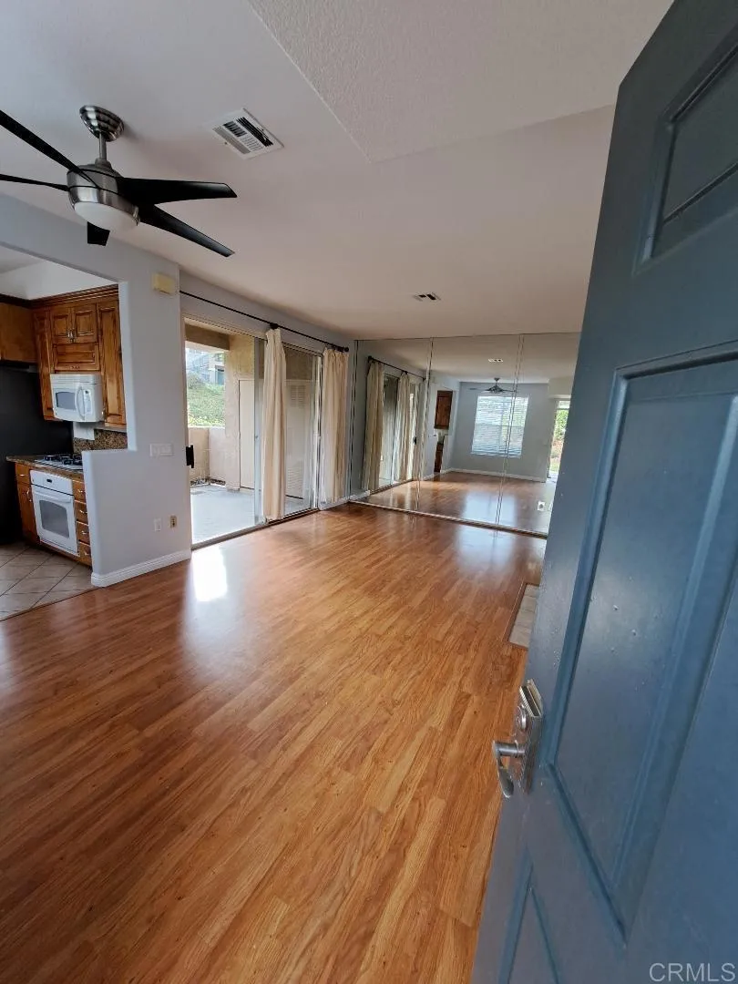 https://cdn.realtyfeed.com/cdn/127/306746432/1133b2d9e9786c9d3484f60773bda49a.webp