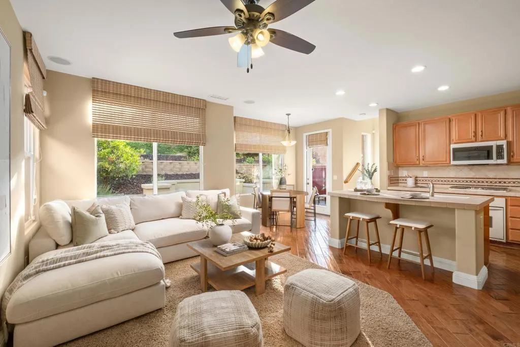 https://cdn.realtyfeed.com/cdn/127/306746437/9934c89482630633029f7d7a46724026.webp
