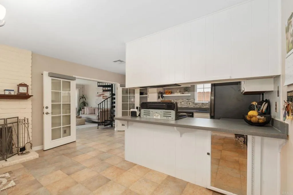 https://cdn.realtyfeed.com/cdn/127/306746442/0082783442baec9862cd51d8d0cb76bc.webp